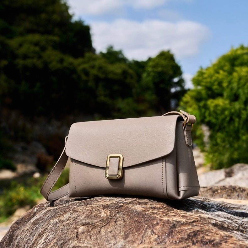 Women’s Genuine Leather Spring-Summer Commuter Tote Bag with Maillard Elegance