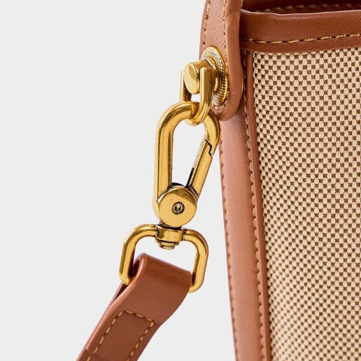 Niche Commuter Color Block Woven Shoulder Bag