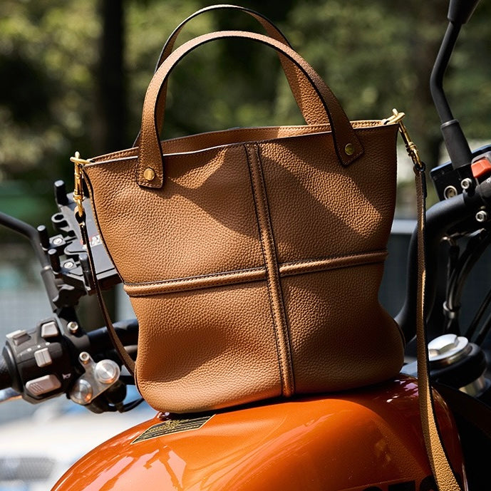 Women’s Genuine Leather Large Capacity Bucket Bag