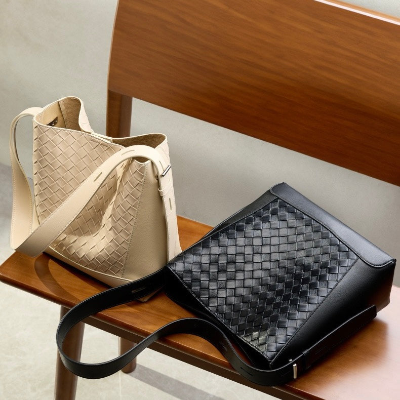 Women's Cowhide Handwoven Large Capacity Crossbody and Shoulder Bag