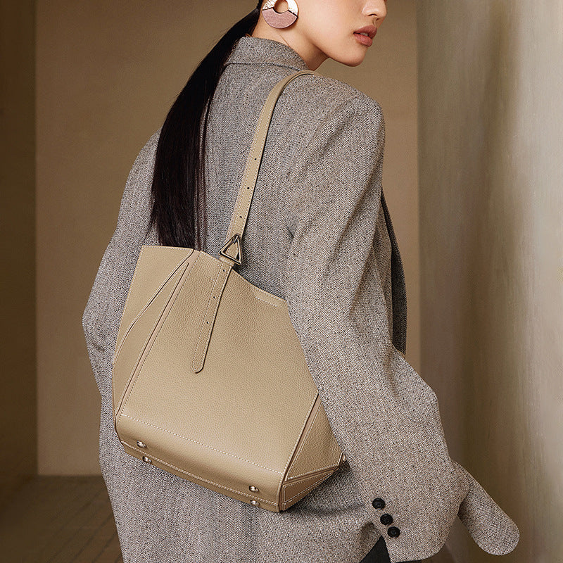 Women's Elegant Camel Textured Leather Shoulder Tote