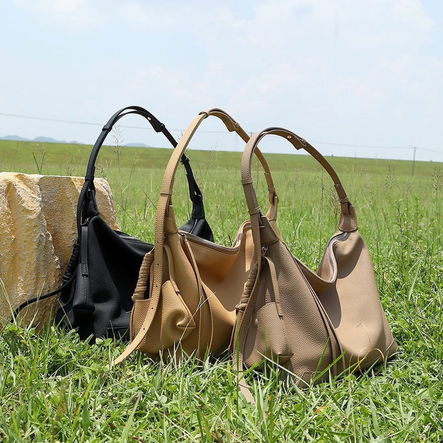 Minimalist Genuine Leather Large Capacity Commuter Tote Shoulder Bag