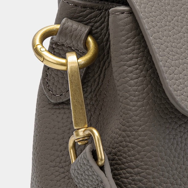 Women's Genuine Leather Shell Chain Crossbody Bag