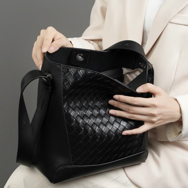 Women's Cowhide Handwoven Large Capacity Crossbody and Shoulder Bag