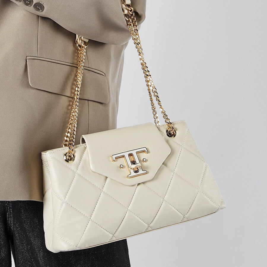 Women’s Genuine Leather Chain Shoulder Crossbody Bag in Commuter Chic Style