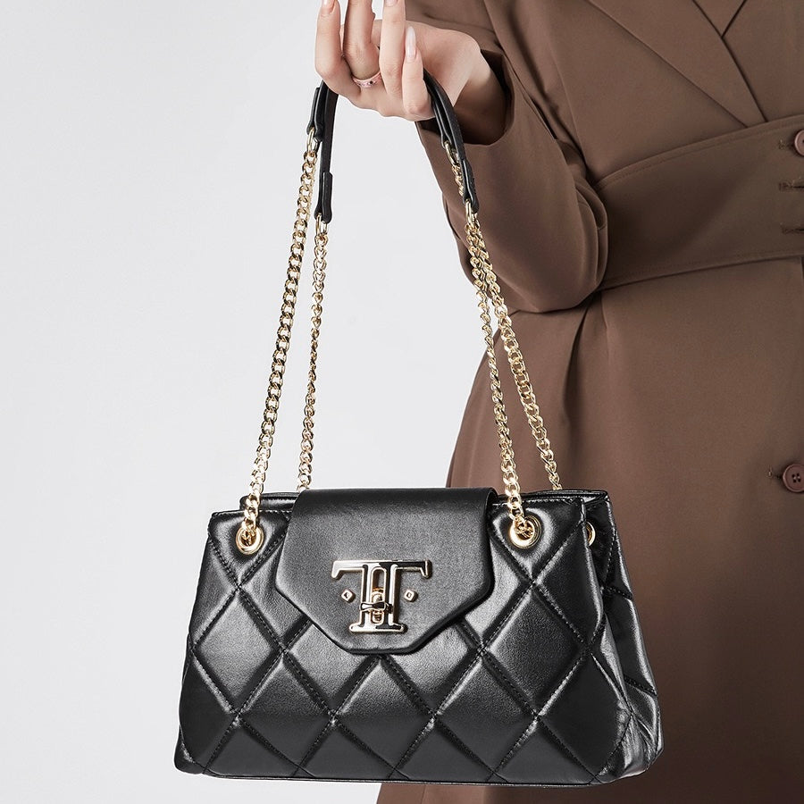 Women’s Genuine Leather Chain Shoulder Crossbody Bag in Commuter Chic Style